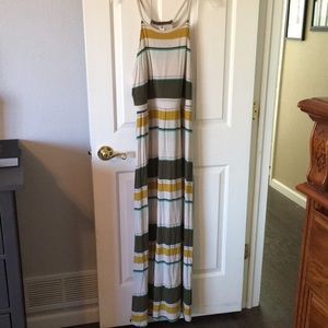 Old Navy Maxi dress stripe design
